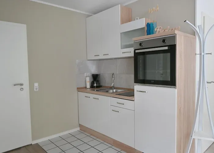 Studio, Naehe Dieksee